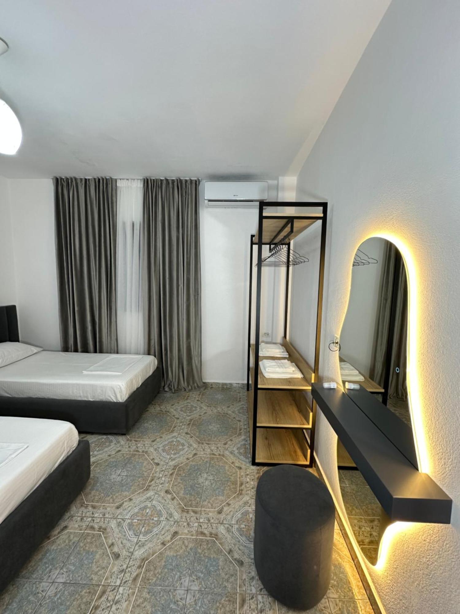 Guesthouse Xhuliano Ksamil Eksteriør billede